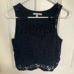 Black-lace crop tank top!